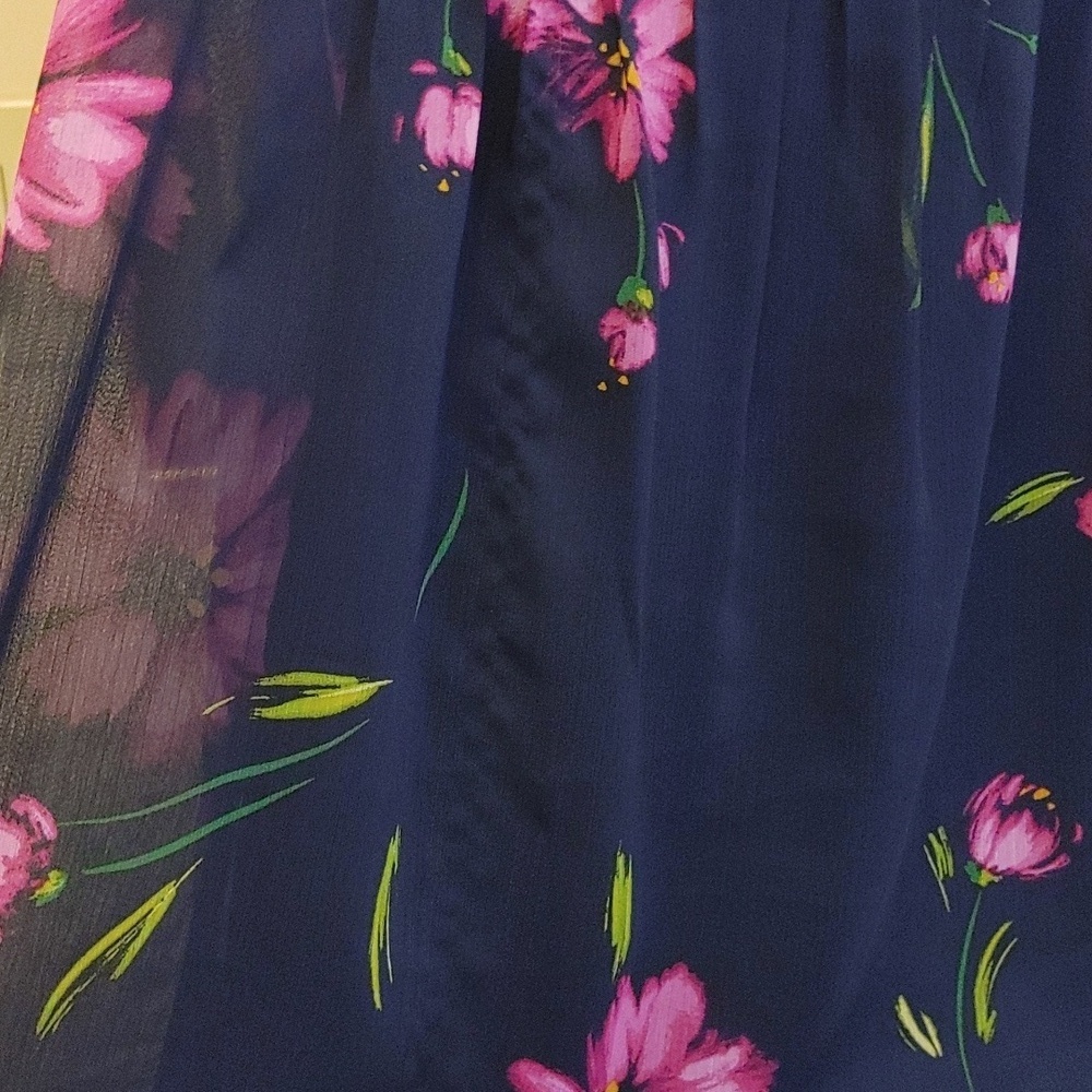 DKNY Short Sleeve Chiffon Mini Dress or Top Navy w Pink Flowers Size 10 - Picture 4 of 12